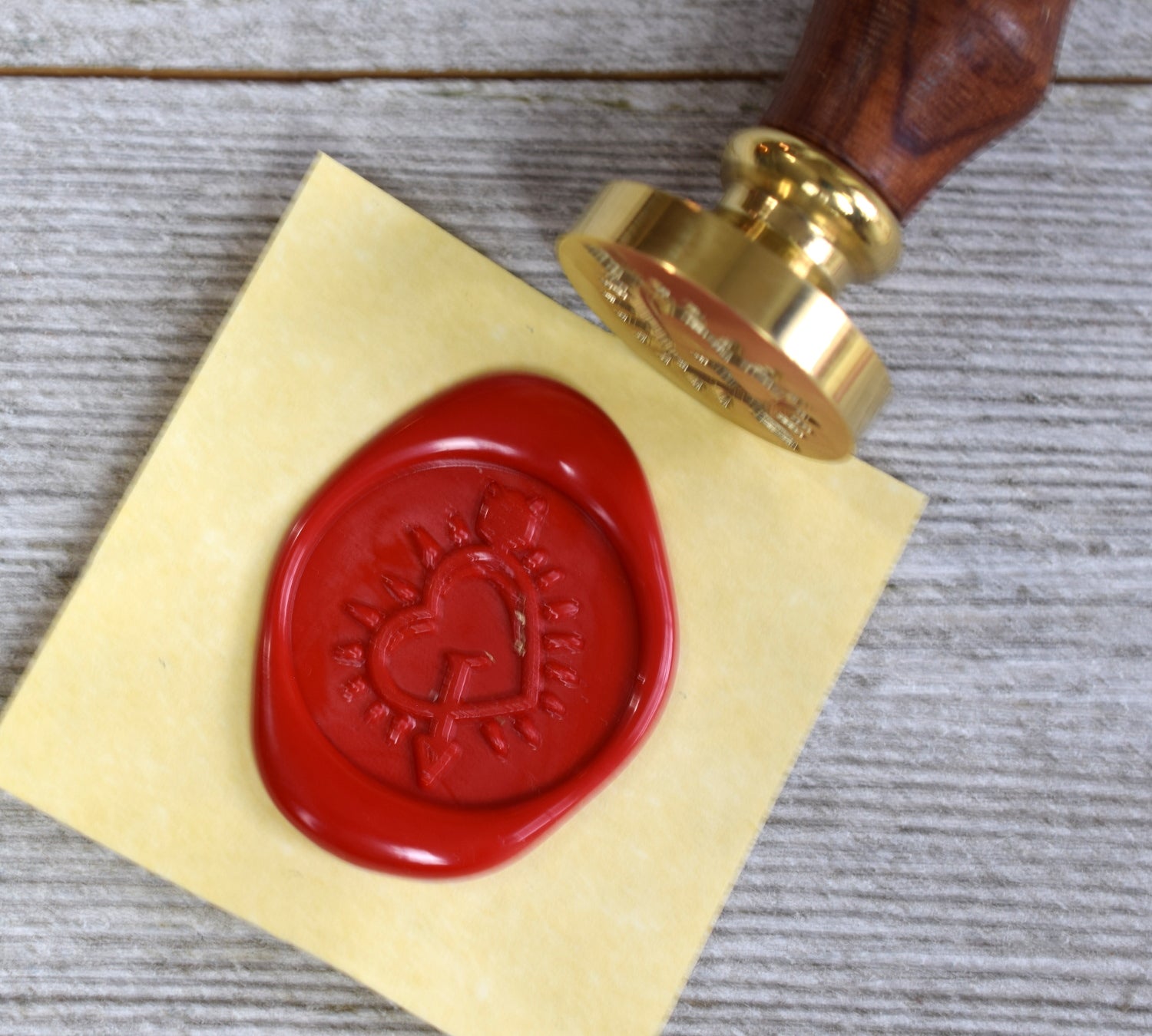 Heart with Arrow Brass Seal Stamp with Wood Handle – ArteOfTheBooke
