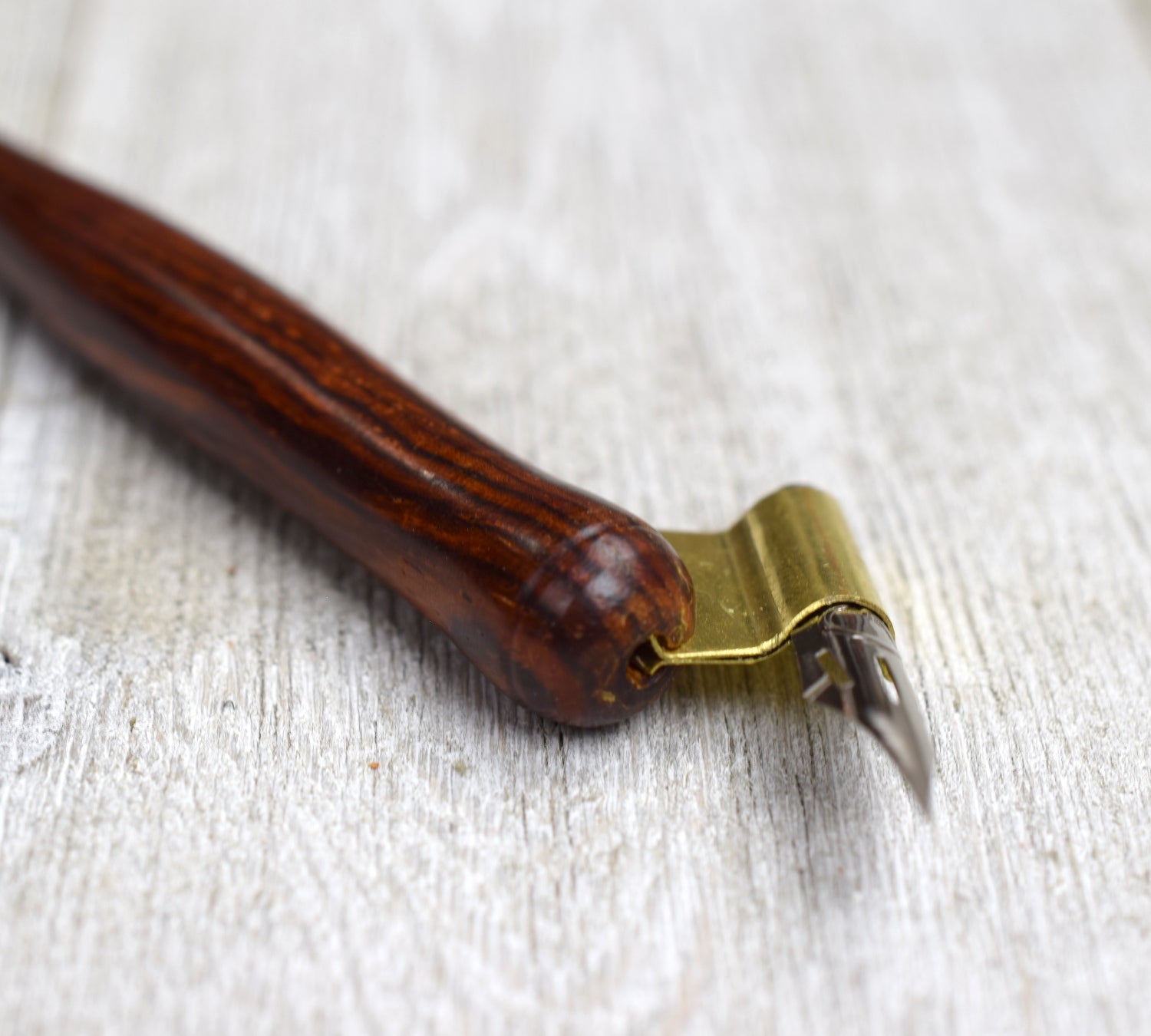 Oblique Wood Dip Pen and Nib – ArteOfTheBooke